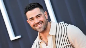 Джесси Меткалф не замечал драм на съёмках Отчаянных домохозяек